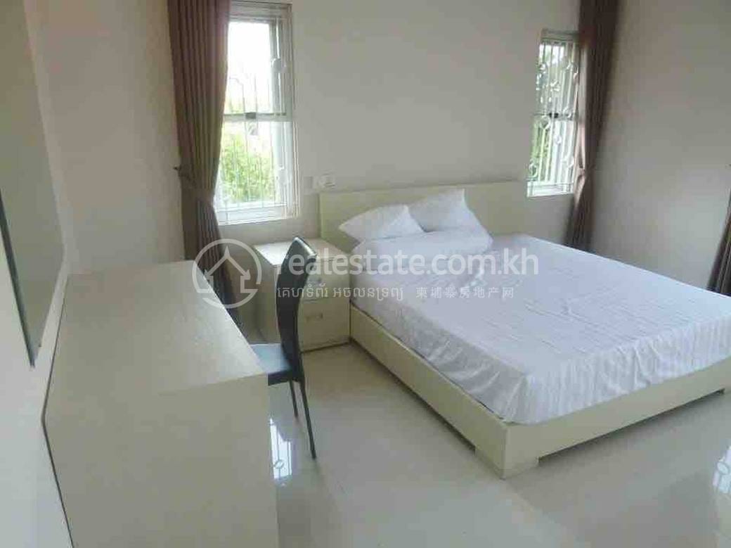 Apartment For Rent with 1 Parking Space