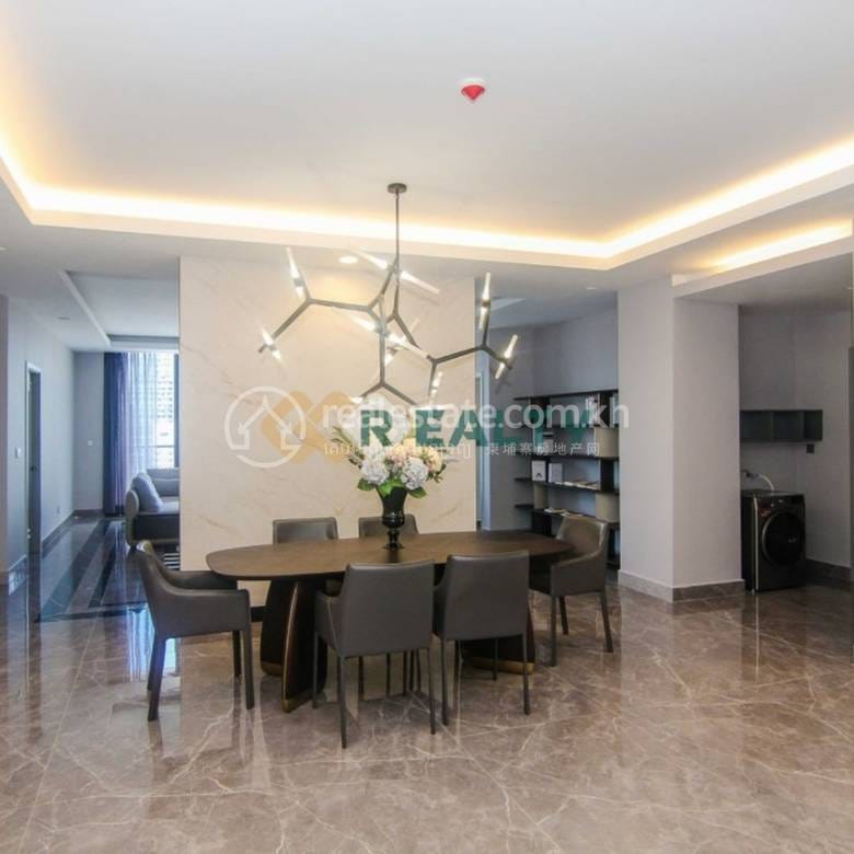 Apartment For Rent with 1 Parking Space