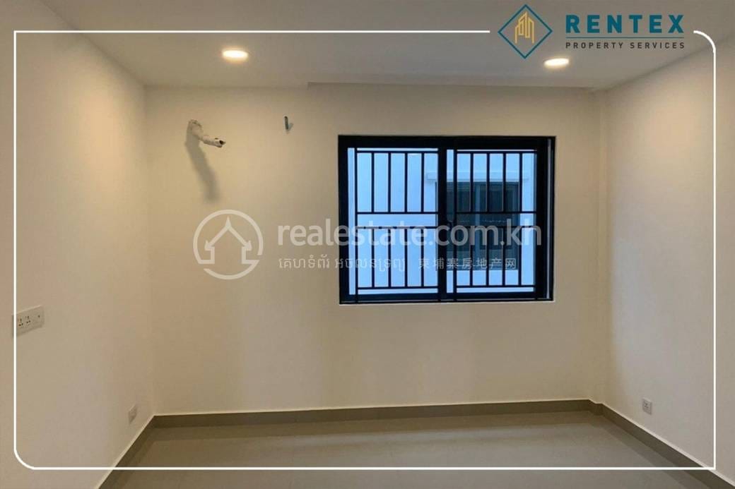 Villa For Rent in Russey Keo $600