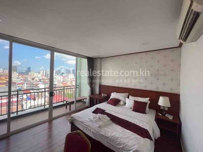 Apartment For Rent with 13 Parking Space