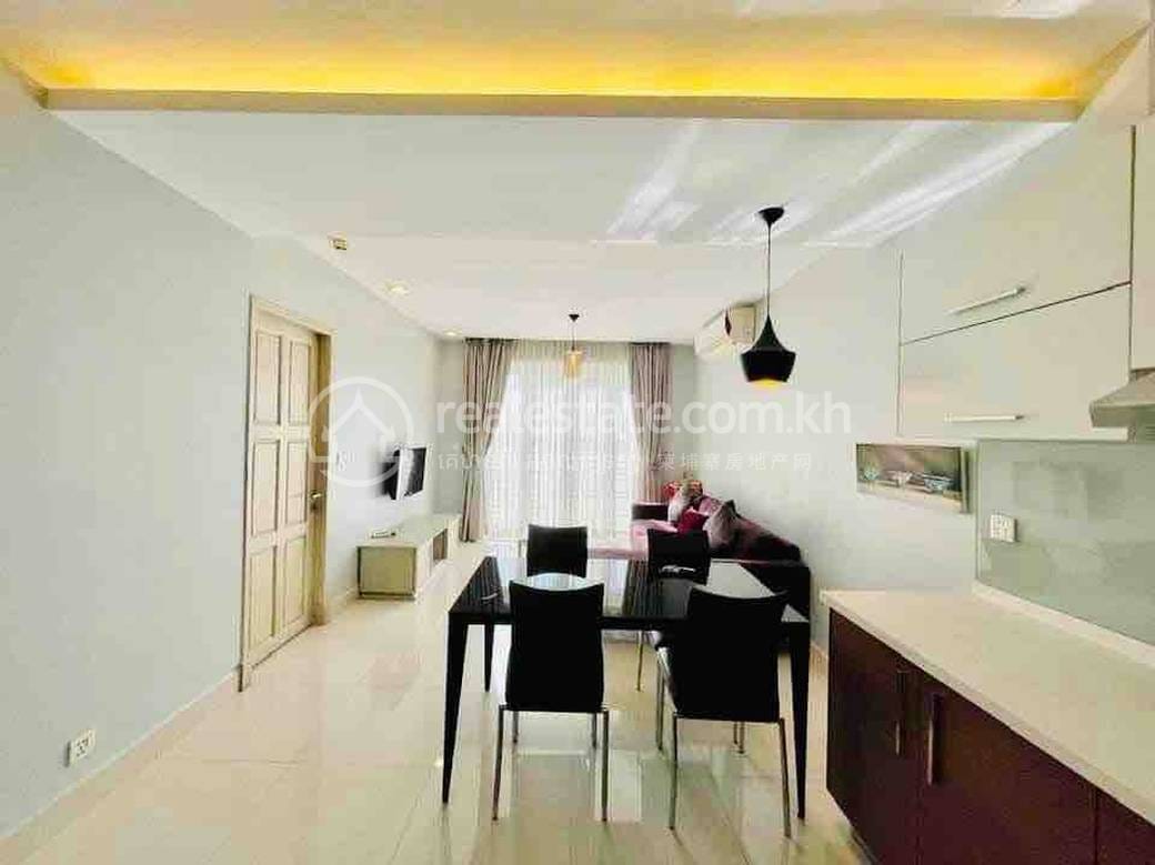 Apartment For Rent with 1 Parking Space
