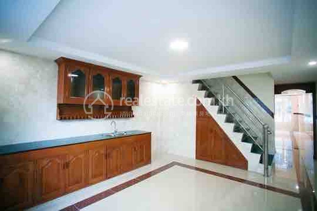 Borey Hong Lay | Flat House For Sale in 09 170L, Chaom Chau 1, Por Sen Chey, Phnom Penh