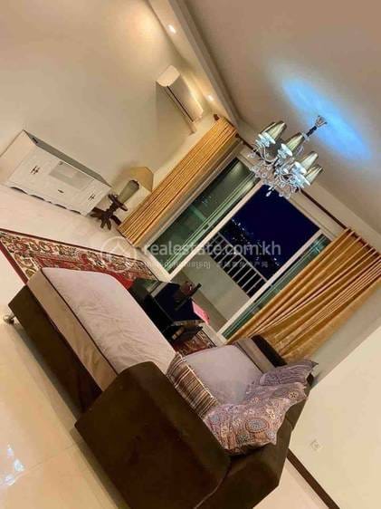 Flat For Rent in Tonle Bassac, Chamkarmon, Phnom Penh