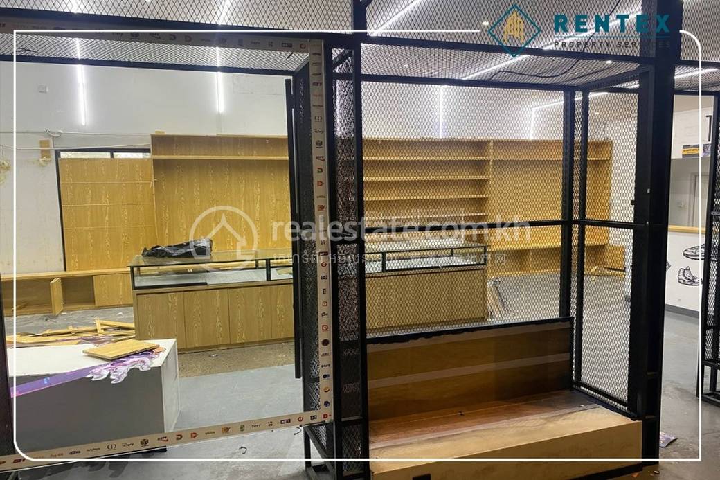 BKK 1 CommercialShophouse สำหรับเช่า ใน BKK 1