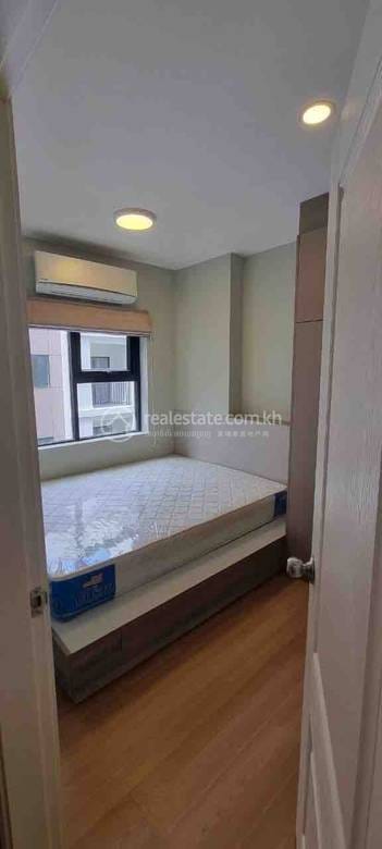 $600 Condo