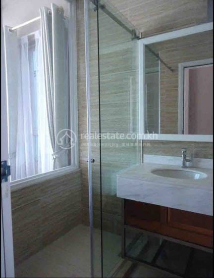 Tonle Bassac Apartment For Rent in Tonle Bassac