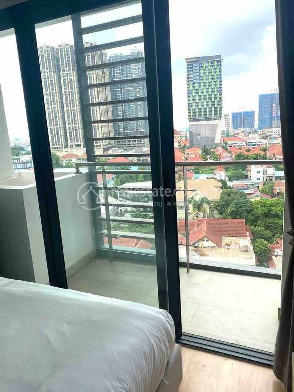 Apartment For Rent in Tonle Bassac, Chamkarmon, Phnom Penh
