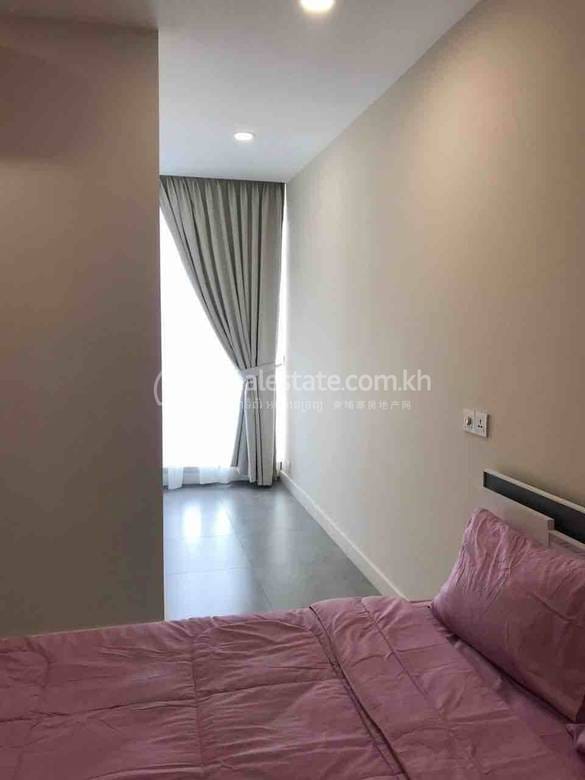 Apartment For Rent with 1 Parking Space