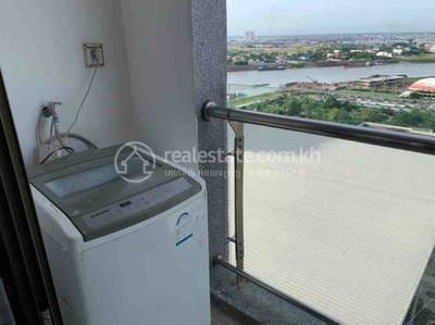 Apartment For Rent in Tonle Bassac, Chamkarmon, Phnom Penh