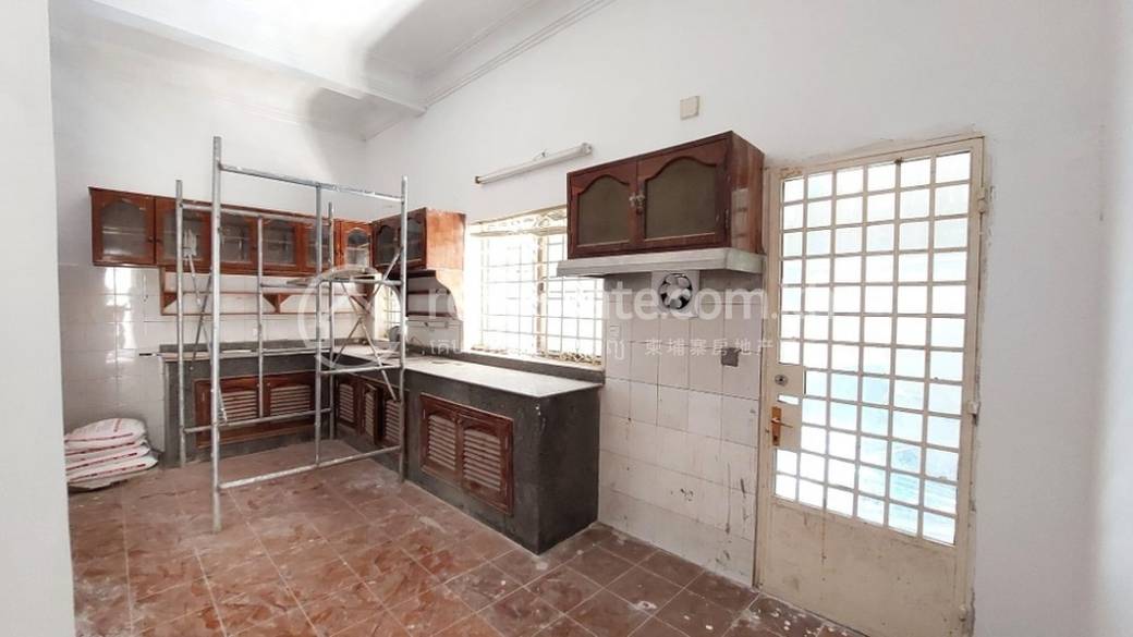 Villa À louer à BKK 1, Boeng Keng Kang, Phnom Penh