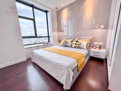 $2,100 Condo