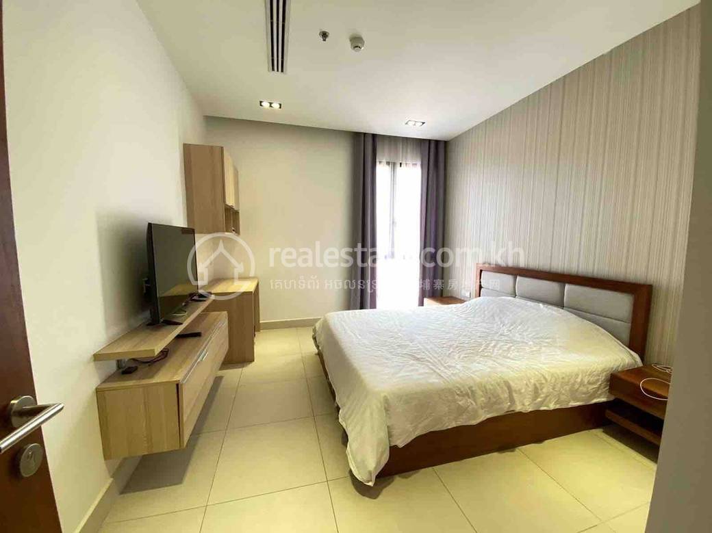 Daun Penh Apartment For Rent in Daun Penh