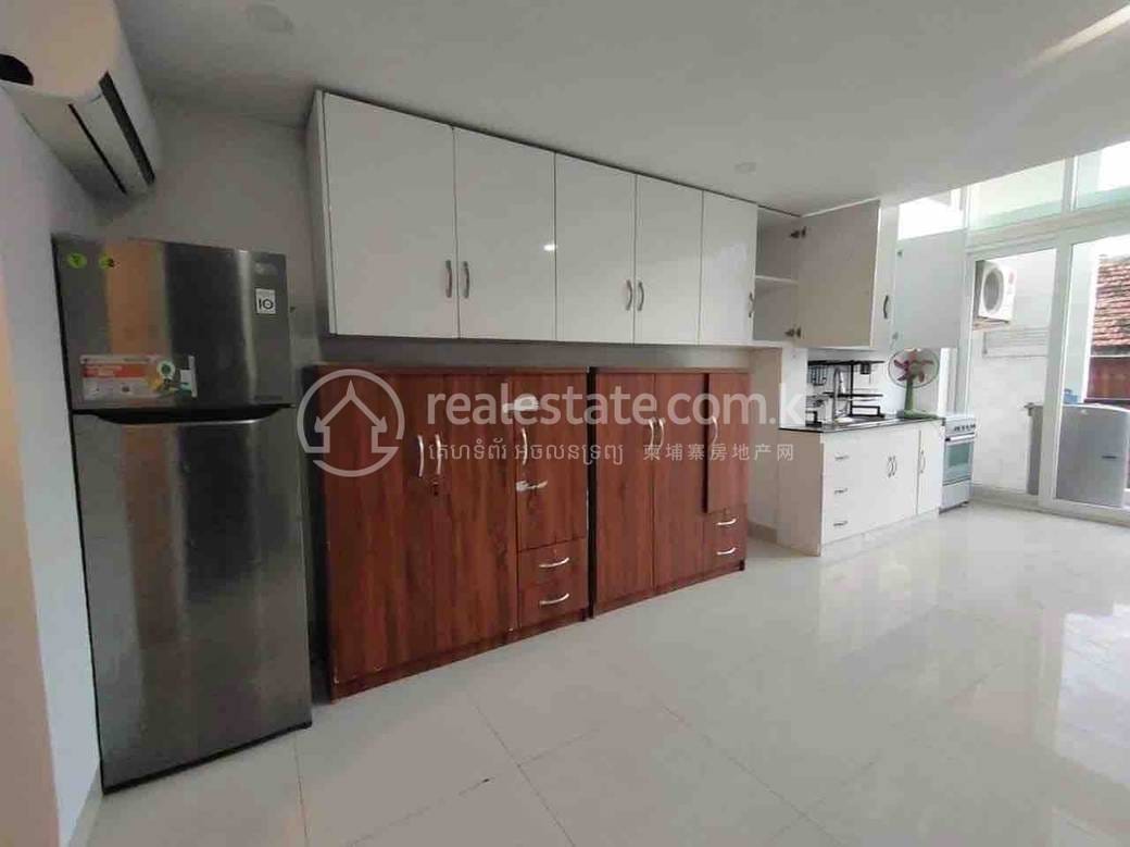 Budova For Sale & Rent in Daun Penh $350,000