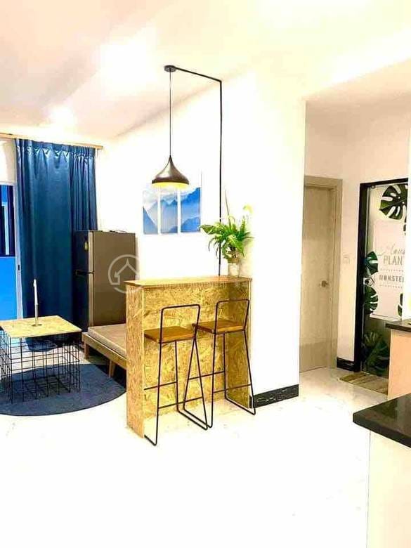 Апартаменты с Обслуживанием Для Аренды in Chamkarmon $400