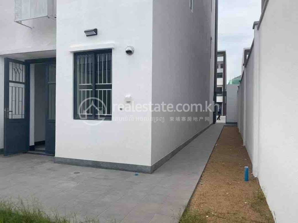 Preaek Lieb店屋For Sale & Rent，位于Preaek Lieb