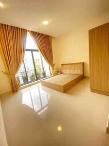 Chbar Ampov平房出租，价格$800