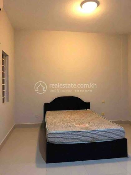 $1,000 Serviced Apartment