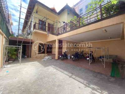 residential Twin Villa for rent dans BKK 1 ID 210764