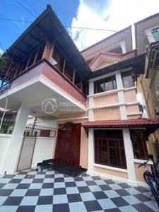 residential Villa for rent ใน Tuek Thla รหัส 209870