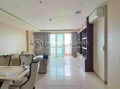 ផ្ទះល្វែង តម្លៃ $750