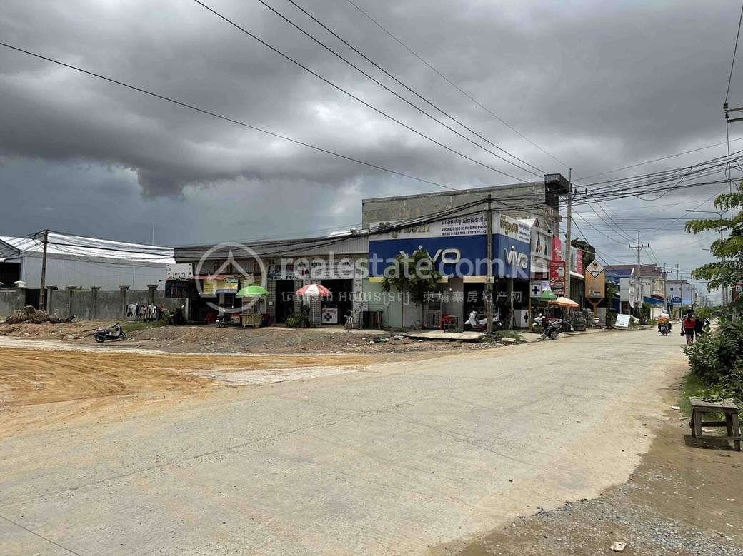 House and lot For Sale in 230 Lum, Khmuonh, Sen Sok, Phnom Penh