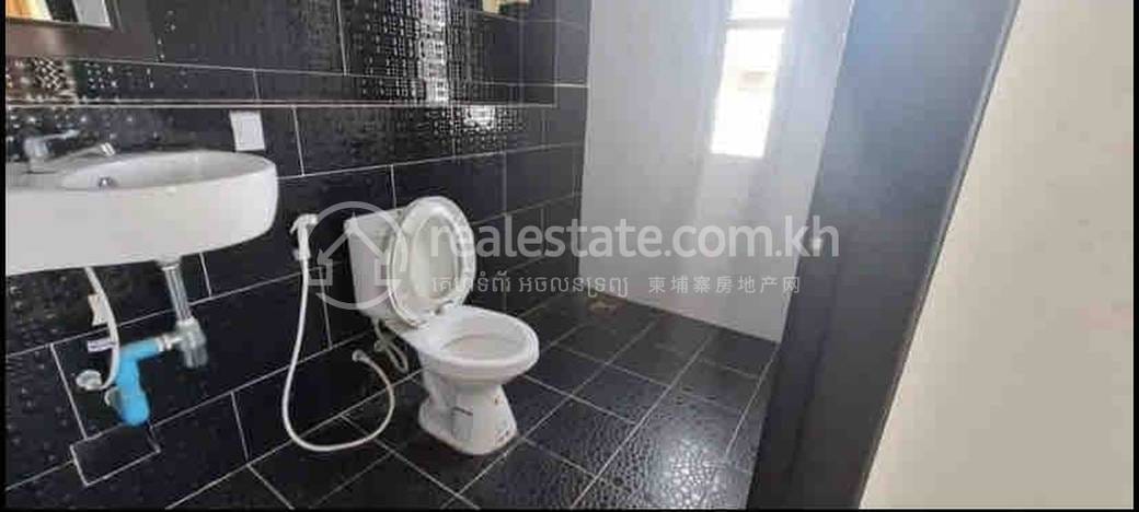 Tonle Bassac Condo For Rent in Tonle Bassac