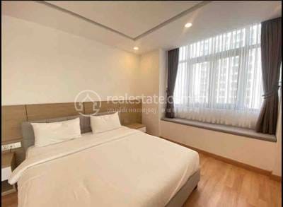Apartment For Rent in Chamkarmon $1,500