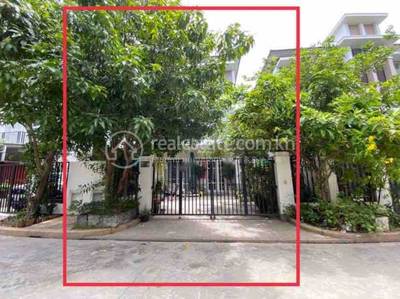 residential Terrace for sale & rent in Preaek Lieb ID 211327