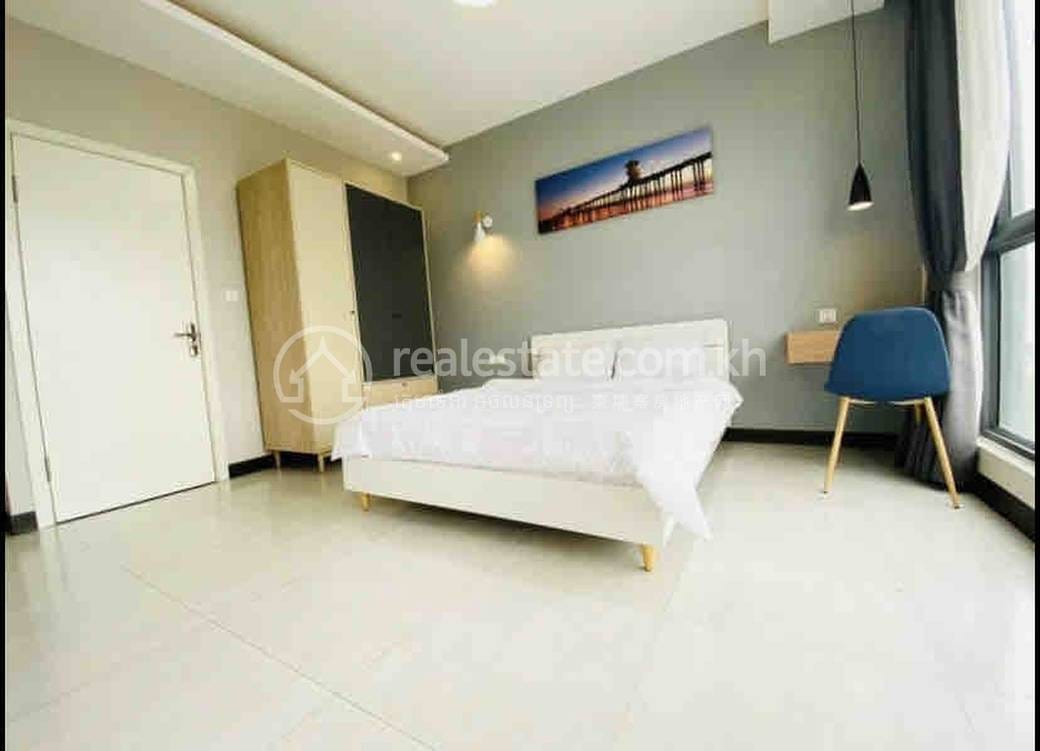 Condo À louer à Phsar Chas, Daun Penh, Phnom Penh