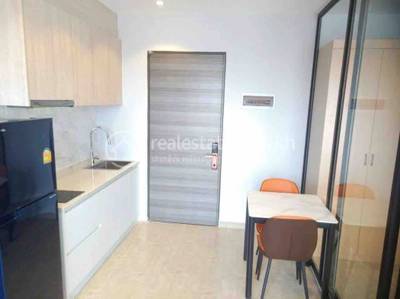 Apartment For Rent with 1 Parking Space