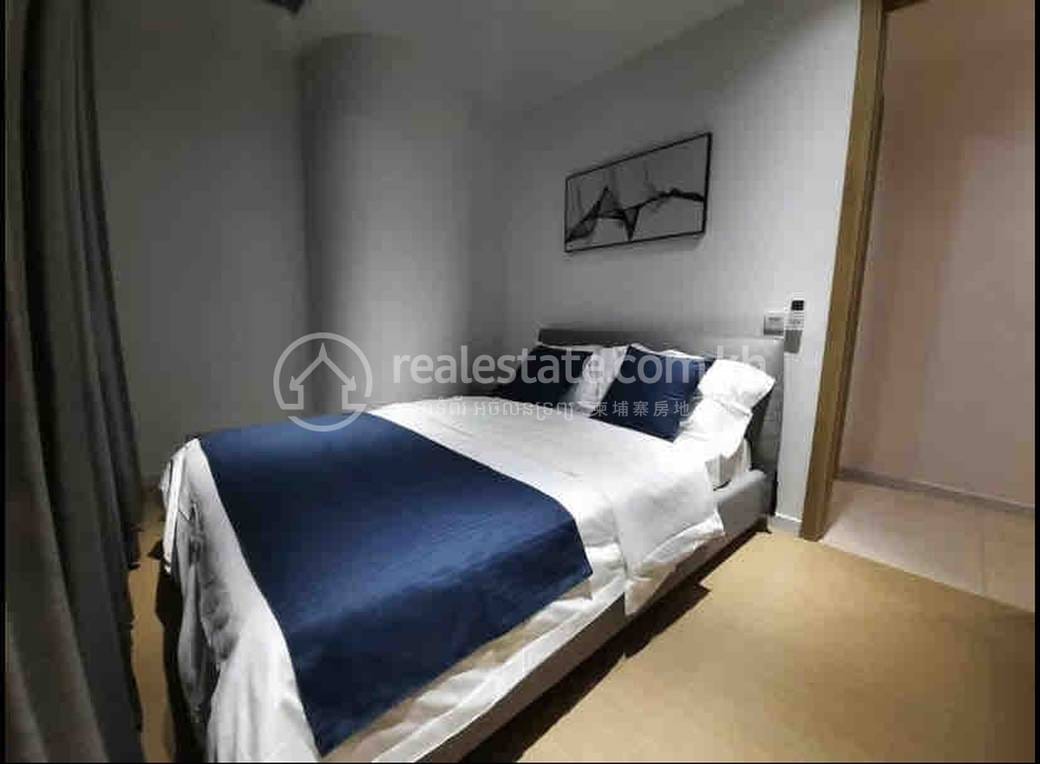 Condo For Rent in Chamkarmon $800