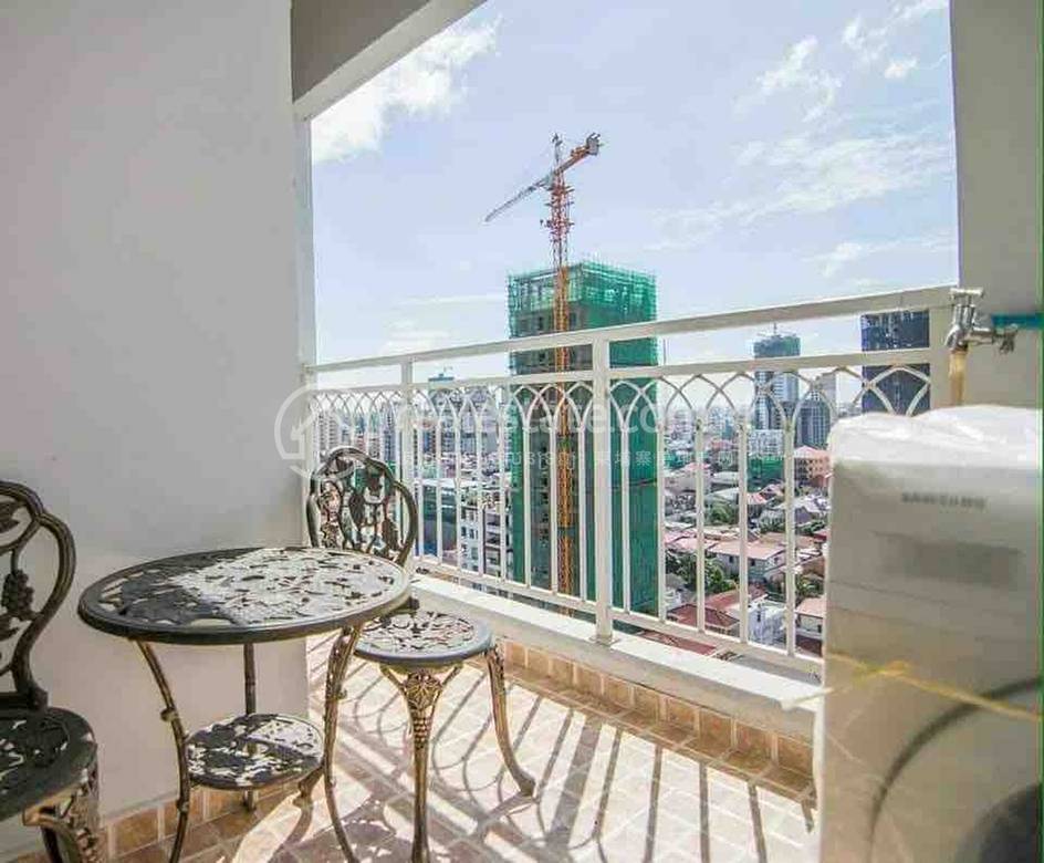 77 sqm Living Size Apartment For Rent in Boeng Keng Kang