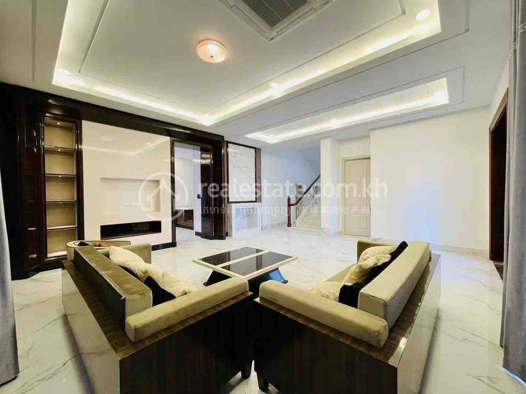 Chbar Ampov别墅出租，价格$6,500