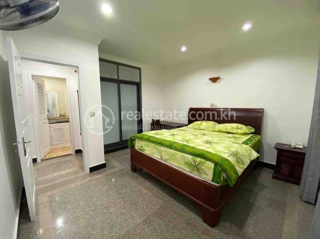 Apartmán se službami K pronájmu in 7 Makara $550