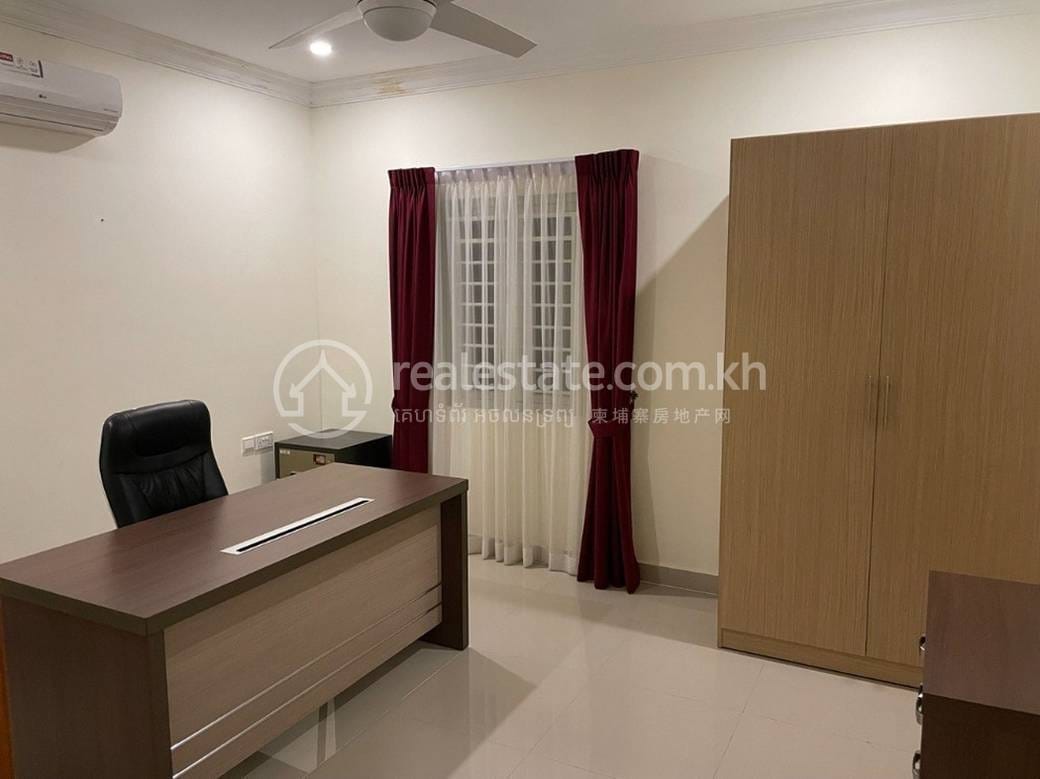 Daun Penh套房出售，价格$280,000