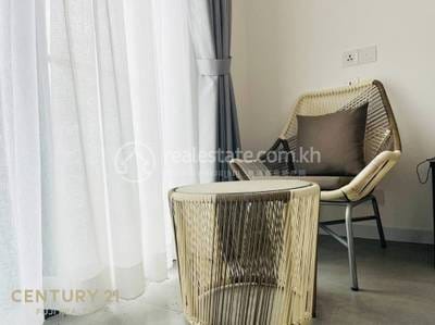 Condo For Rent in Chamkarmon $550