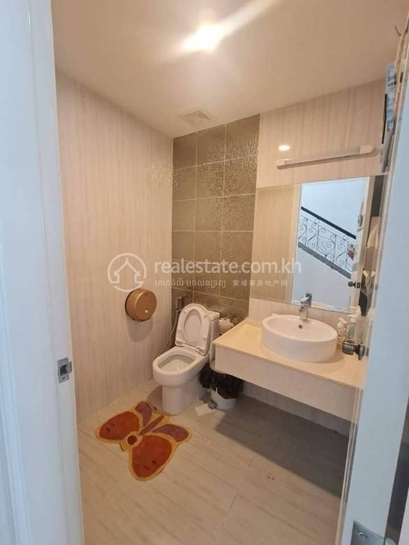 Ou Baek K'am Villa For Sale in Ou Baek K'am