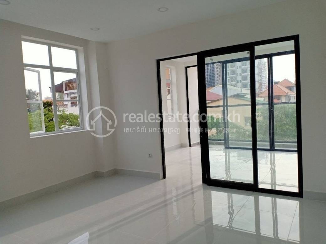 Tonle Bassac Building For Rent in Tonle Bassac