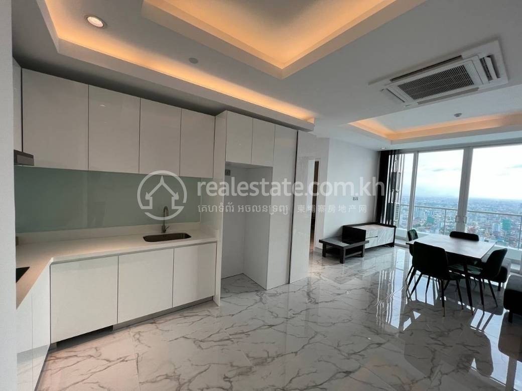 91 sqm Living Size Condo Na prodej in Boeng Keng Kang