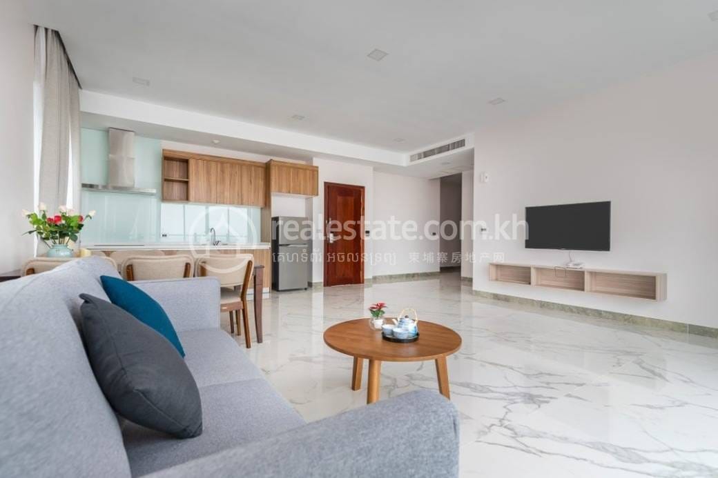 Apartment For Rent with 1 Parking Space