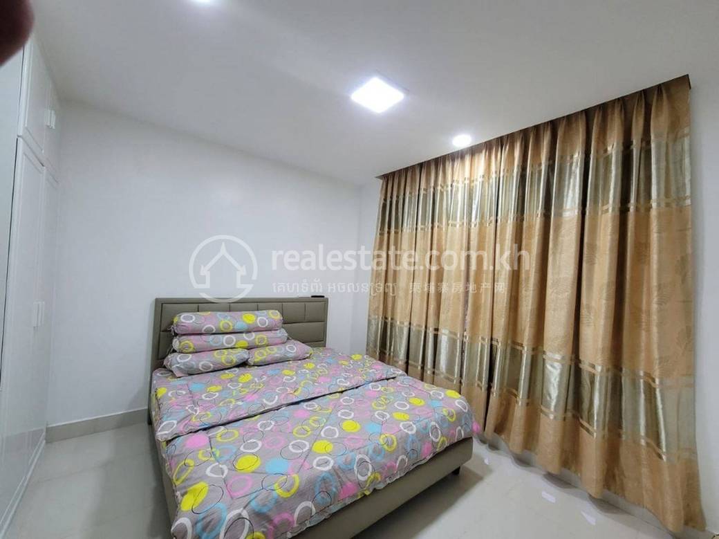 House and lot À vendre à 598 Cheasophara, Chrang Chamres I, Russey Keo, Phnom Penh