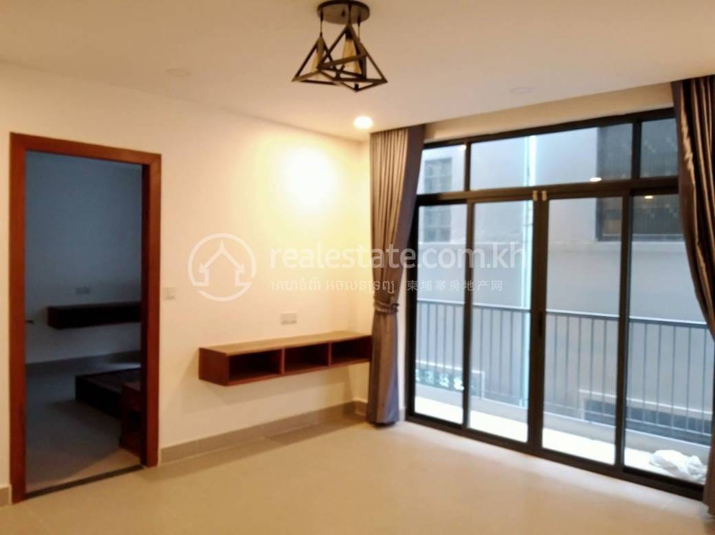 ផ្ទះល្វែង តម្លៃ $10,000