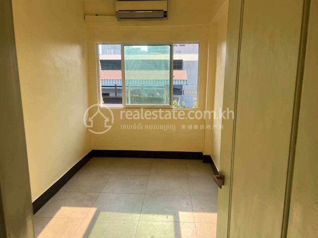 Boeng Keng Kang Vila K pronájmu in BKK 1 Boeng Keng Kang $5,000