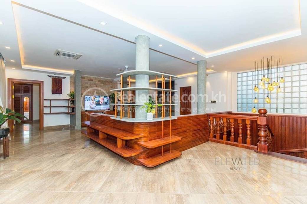 $3,000 Villa