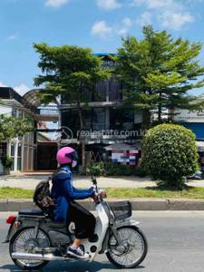 BKK 2, Chamkarmon, พนมเปญ