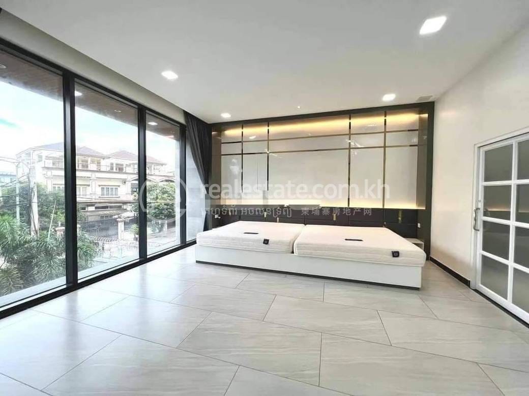 Apartmán For Sale & Rent in Boeung Kak 1, Toul Kork, Phnom Penh