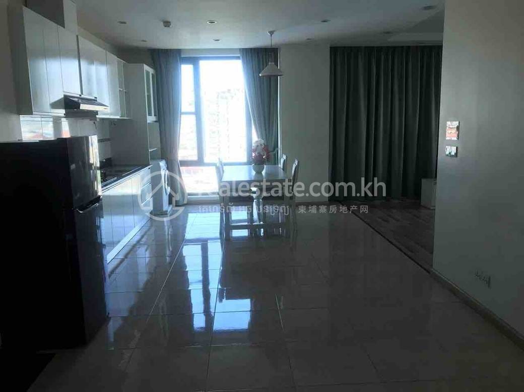 125 sqm Living Size Apartment For Rent in Chamkarmon