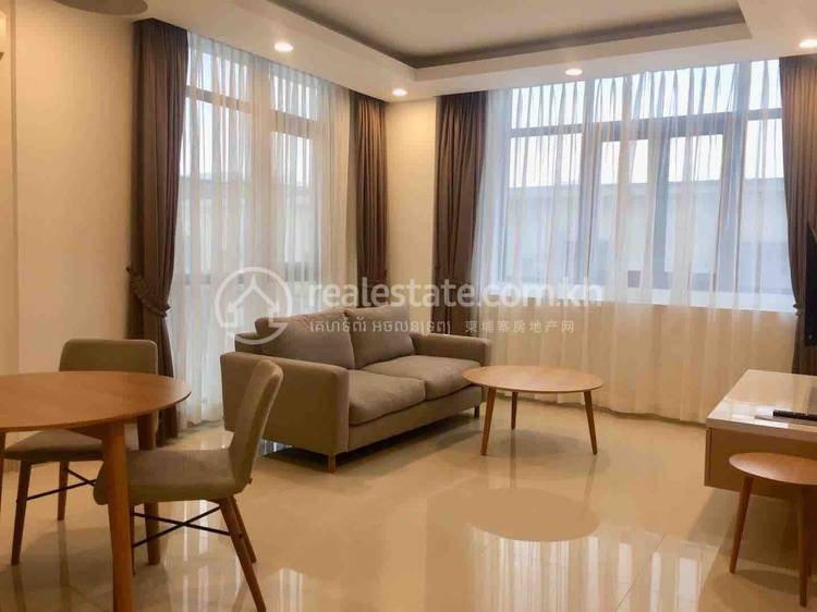 Flat For Rent in Tonle Bassac, Chamkarmon, Phnom Penh