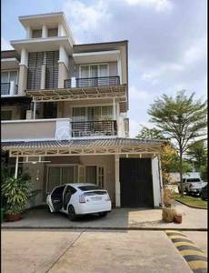 residential Unit for rent in Nirouth ID 214223