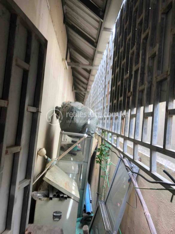Flat For Sale in Meanchey $450,000